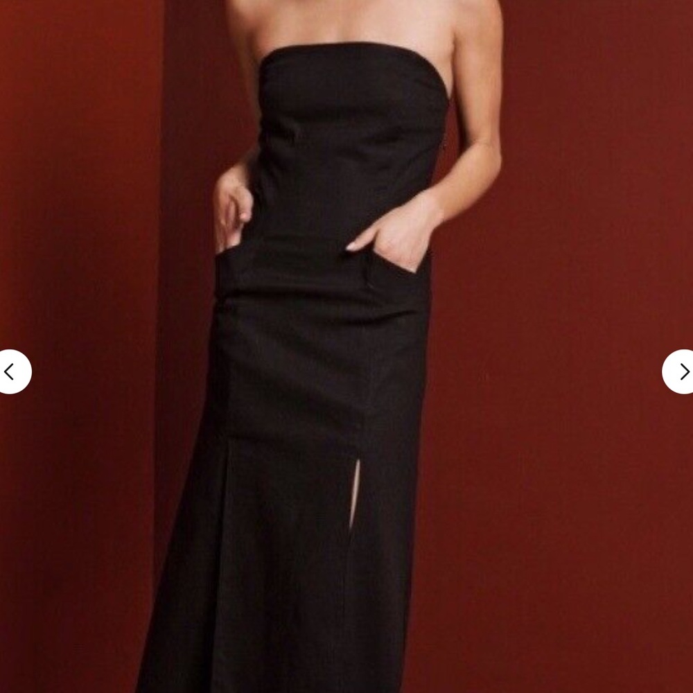 Stone cold Fox strapless dress